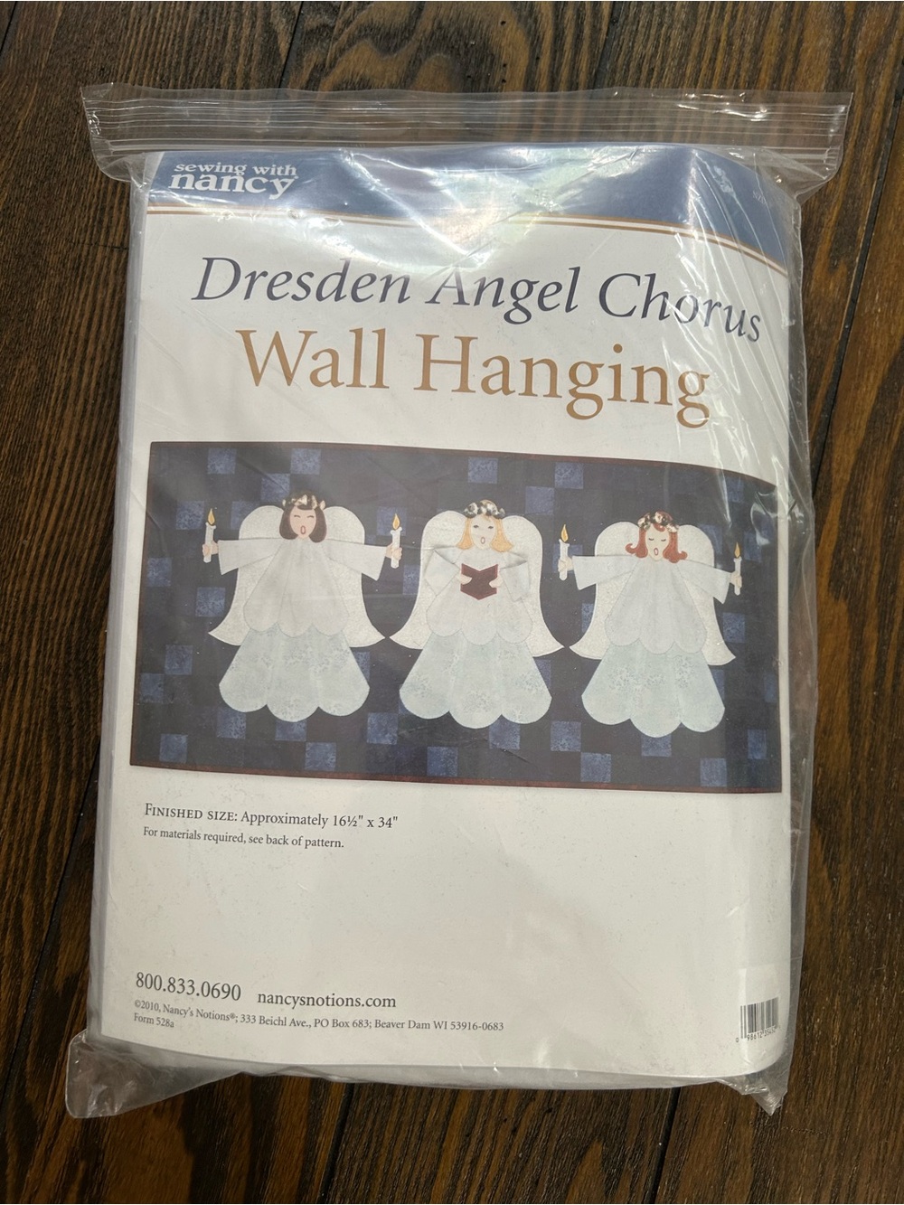 Dresden Angel Chorus Wall Hanging - White Angels